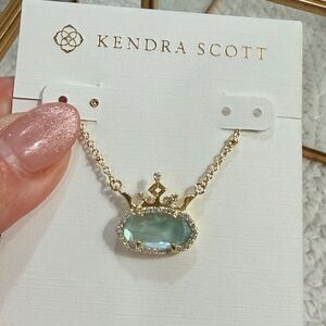 Disney|Kendra Scott Elisa Princess Gold Short Pendant NIB/Dust Bag Visionary